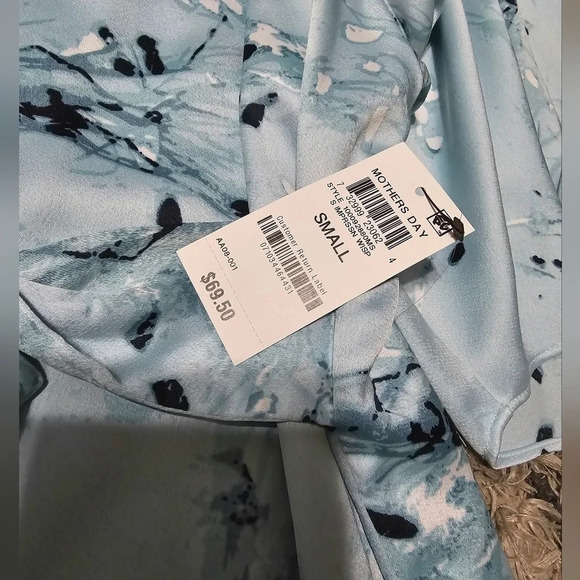 ✨️4/$20. NWT ALFANI Floral Printed Tie-Front Satin Butterfly Sleeve Blouse, S - Picture 8 of 11